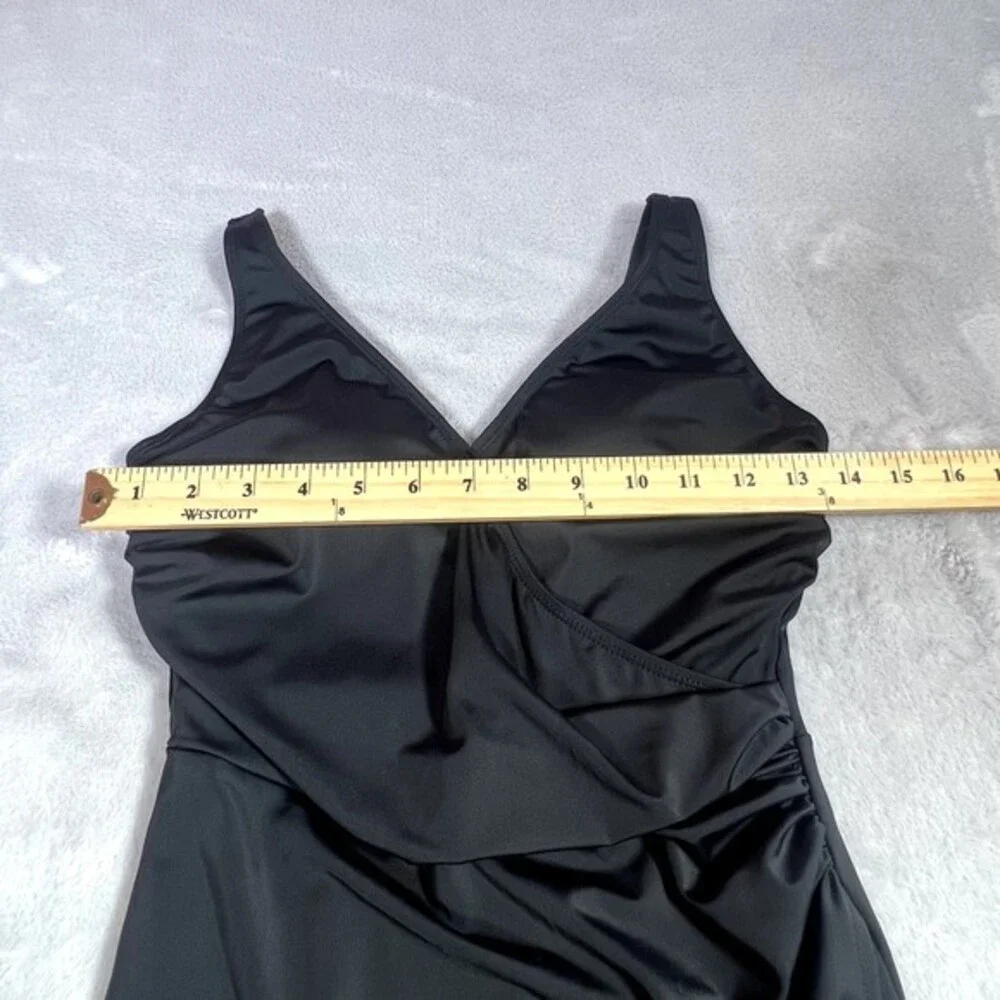 D&Co Beach Swimsuit Womens 4‎ Black One Piece Ruched V Neck Swim Dress Summer